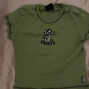 GREEN TRIPPY MUSHROOM CROPTOP